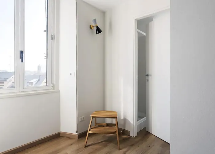 Minimal And Charming In Isola District-via Farini